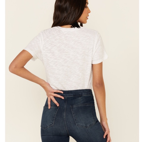 ELAN REVEL WOMEN'S WHITE ROCK & LOVE GRAPHIC SLUB TEE - Picture 3 of 7